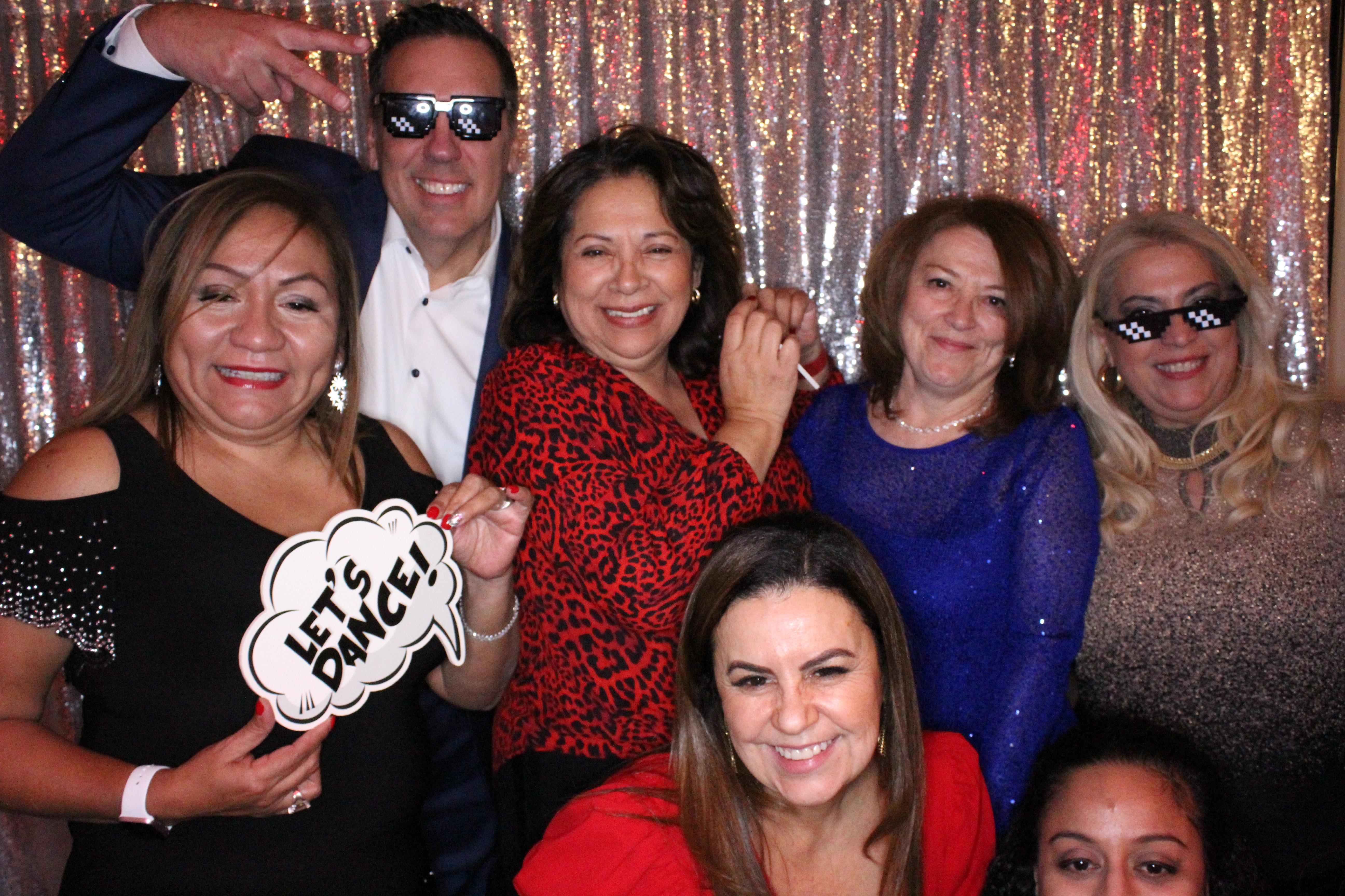 Holiday photo booth